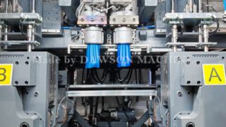 DSB90 三軸ダブルステーションダブルダイヘッド押出ブロー成形機
